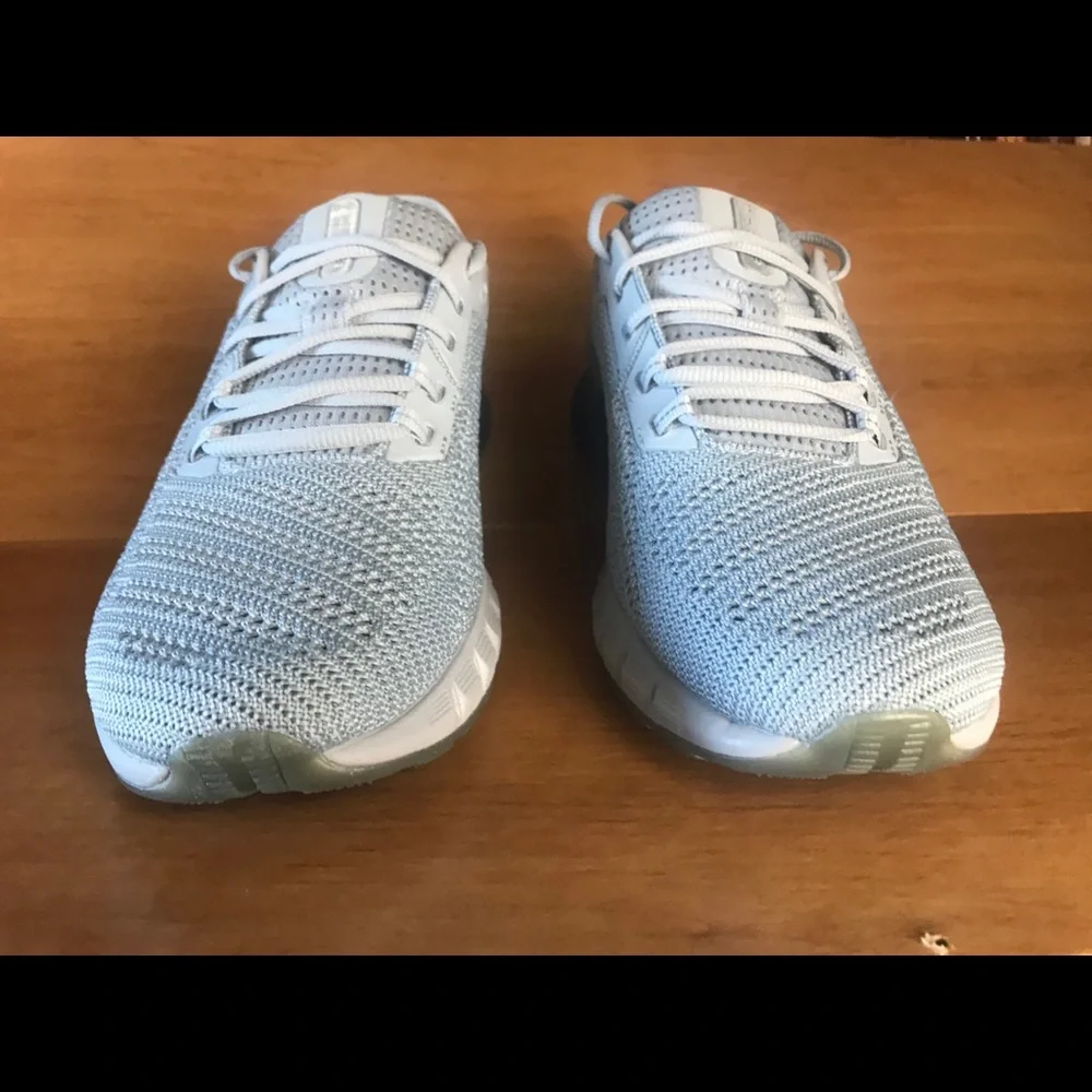 UNDER ARMOUR UA HOVR Sonic 2 Grey Running Shoe 10